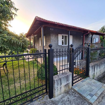 Villa Anna Paleókasztro Kültér fotó